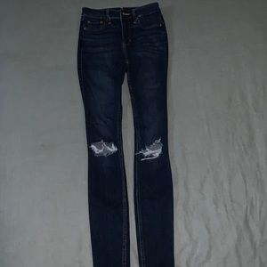 Hollister jeans